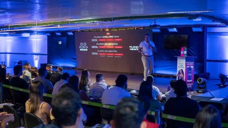 Evento de posicionamento e crescimento para academias